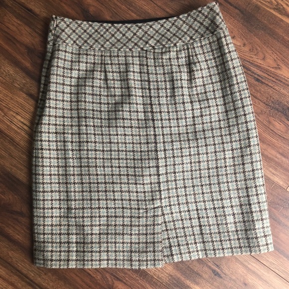 ✨SALE✨ L.L. Bean wool skirt - Picture 3 of 7